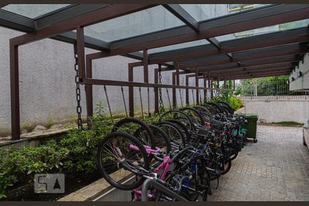 Apartamento à venda com 60m², 2 quartos e 1 vaga Apartamento à venda com 60m², 2 quartos e 1 vagaÁrea comum - Bicicletário