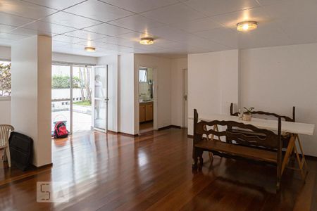 Apartamento à venda com 60m², 2 quartos e 1 vaga Apartamento à venda com 60m², 2 quartos e 1 vagaÁrea comum - Salão de festas