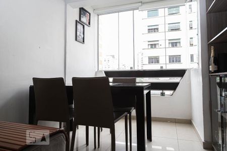 Sala de apartamento à venda com 2 quartos, 60m² em Consolação, São Paulo