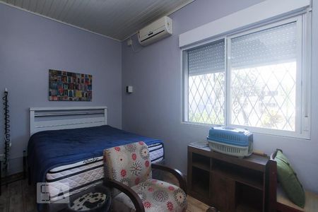 QUARTO 1 de casa para alugar com 2 quartos, 106m² em Passo D’areia, Porto Alegre