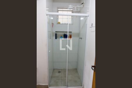 Casa à venda com 170m², 6 quartos e 1 vaga Casa à venda com 170m², 6 quartos e 1 vagaBanheiro