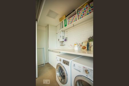 Apartamento para alugar com 88m², 2 quartos e 3 vagas Apartamento para alugar com 88m², 2 quartos e 3 vagasÁrea de Serviço