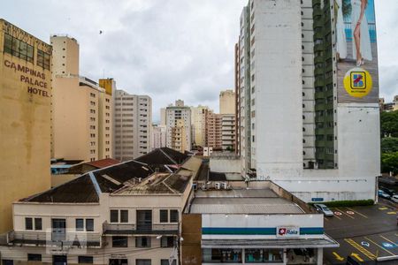 Vista da Suíte de apartamento para alugar com 1 quarto, 39m² em Centro, Campinas