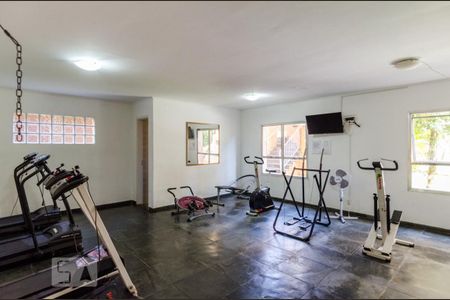 Apartamento para alugar com 72m², 2 quartos e 1 vagaÁrea comum