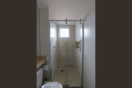 Banheiro  de apartamento à venda com 2 quartos, 47m² em Parque Vitória, São Paulo