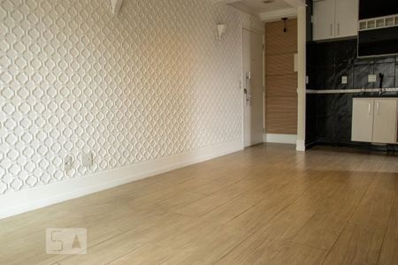 Sala de apartamento à venda com 3 quartos, 62m² em Vila Paiva, São Paulo