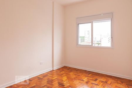 Quarto 2 de apartamento para alugar com 2 quartos, 54m² em Barra Funda, São Paulo