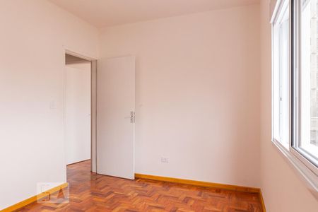 Quarto 1 de apartamento para alugar com 2 quartos, 54m² em Barra Funda, São Paulo