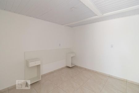 Sala/Quarto de apartamento para alugar com 1 quarto, 25m² em Santa Tereza, Porto Alegre