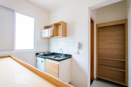 Quarto/Cozinha de kitnet/studio para alugar com 1 quarto, 10m² em Vila São Pedro, Santo André