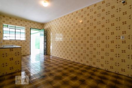 Casa à venda com 150m², 3 quartos e 1 vaga Casa à venda com 150m², 3 quartos e 1 vagaCozinha