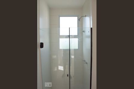 Apartamento para alugar com 50m², 2 quartos e sem vaga Apartamento para alugar com 50m², 2 quartos e sem vagaBanheiro social