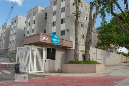 Fachada do Condomínio de apartamento para alugar com 2 quartos, 50m² em Campo Grande, Rio de Janeiro