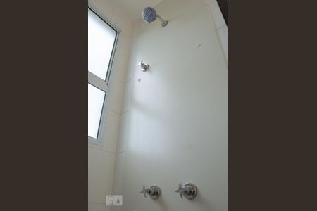Apartamento para alugar com 50m², 2 quartos e sem vaga Apartamento para alugar com 50m², 2 quartos e sem vagaBanheiro social