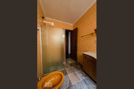 Apartamento à venda com 242m², 4 quartos e 2 vagasBanheiro social