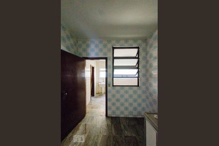 Apartamento à venda com 242m², 4 quartos e 2 vagasCozinha