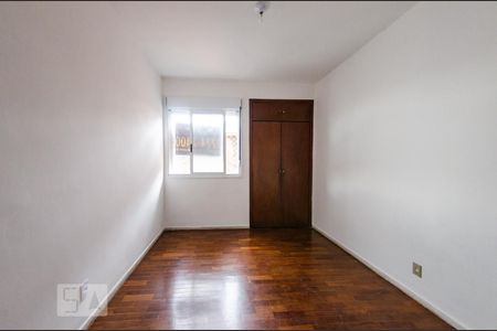 Apartamento à venda com 242m², 4 quartos e 2 vagasQuarto 2