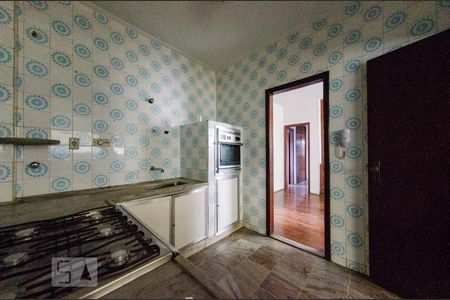 Apartamento à venda com 242m², 4 quartos e 2 vagasCozinha