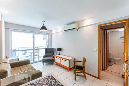 Sala de apartamento para alugar com 1 quarto, 50m² em Boa Viagem, Niterói