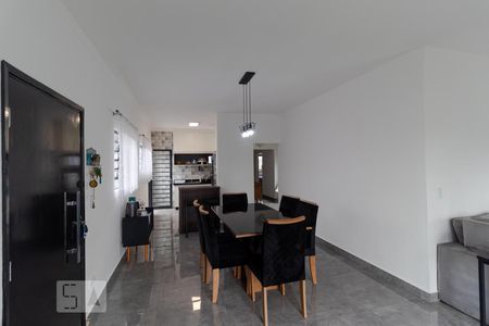 Salas de casa à venda com 3 quartos, 192m² em Vila Nogueira, Campinas