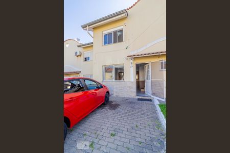 Casa de condomínio à venda com 150m², 2 quartos e 2 vagasFachada