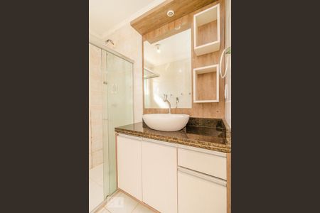 Casa de condomínio à venda com 150m², 2 quartos e 2 vagasBanheiro