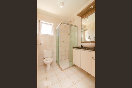 Casa de condomínio à venda com 150m², 2 quartos e 2 vagasBanheiro