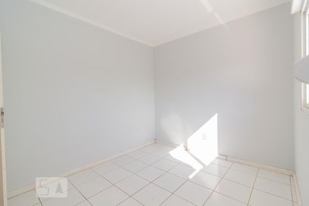 Casa de condomínio à venda com 150m², 2 quartos e 2 vagasQuarto 2