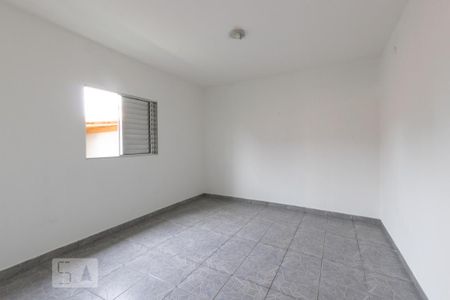 Casa para alugar com 55m², 1 quarto e sem vagaQuarto