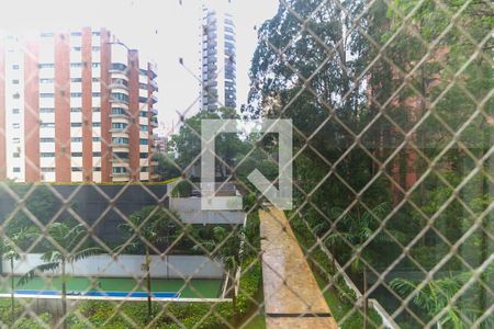 Apartamento para alugar com 238m², 4 quartos e 4 vagasVista