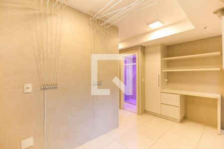 Apartamento para alugar com 238m², 4 quartos e 4 vagasÁrea de Serviço