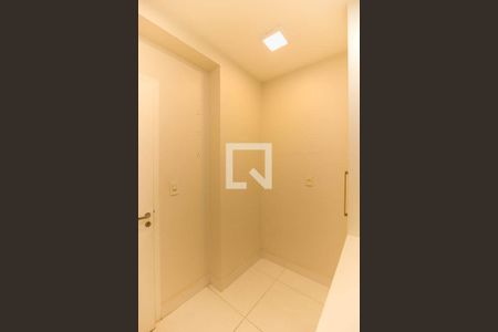 Apartamento para alugar com 238m², 4 quartos e 4 vagasQuarto de Serviço