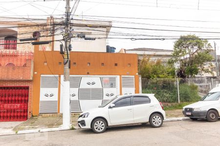 Casa à venda com 300m², 3 quartos e 4 vagasFachada