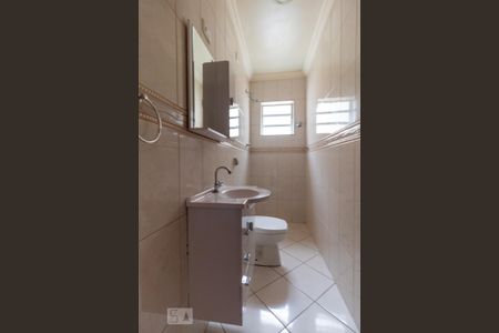 Casa à venda com 300m², 3 quartos e 4 vagasBanheiro 1