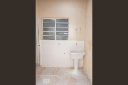 Casa para alugar com 89m², 2 quartos e 1 vaga Casa para alugar com 89m², 2 quartos e 1 vagaÁrea de Serviço