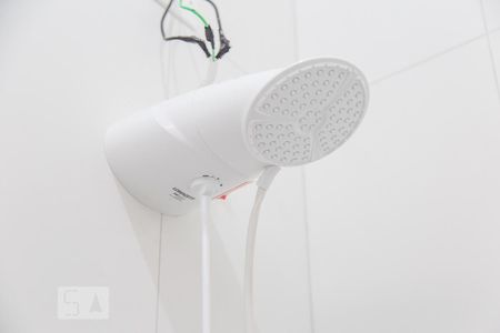 Casa para alugar com 89m², 2 quartos e 1 vaga Casa para alugar com 89m², 2 quartos e 1 vagaBanheiro Social