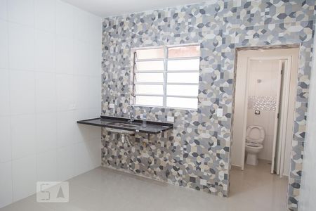 Casa para alugar com 89m², 2 quartos e 1 vaga Casa para alugar com 89m², 2 quartos e 1 vagaCozinha