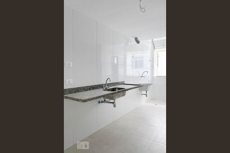Apartamento à venda com 117m², 2 quartos e 1 vagaCozinha 
