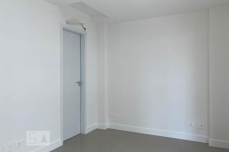 Apartamento à venda com 117m², 2 quartos e 1 vagaSuíte 2