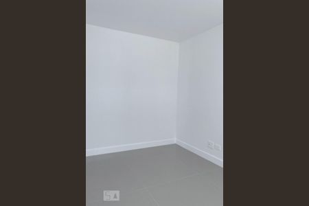 Apartamento à venda com 117m², 2 quartos e 1 vagaSuíte 1