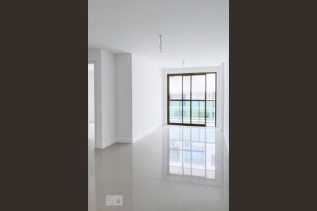 Sala  de apartamento para alugar com 2 quartos, 117m² em Recreio dos Bandeirantes, Rio de Janeiro