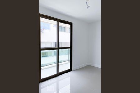 Apartamento à venda com 117m², 2 quartos e 1 vagaSuíte 2