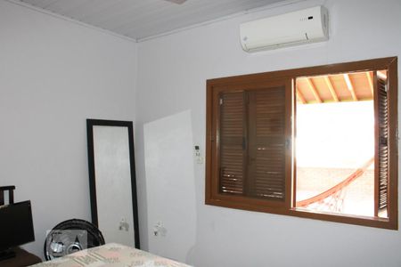 Casa à venda com 80m², 3 quartos e 4 vagas Casa à venda com 80m², 3 quartos e 4 vagasQuarto 2