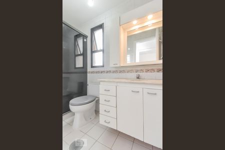 Banheiro de apartamento para alugar com 1 quarto, 30m² em Higienópolis, São Paulo