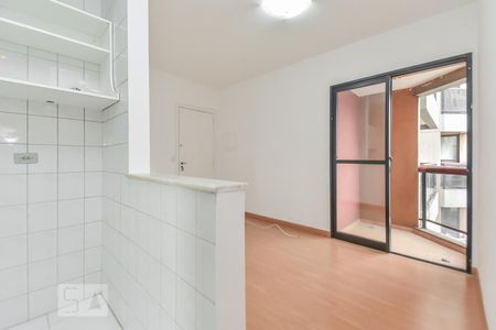 Sala de apartamento para alugar com 1 quarto, 30m² em Higienópolis, São Paulo