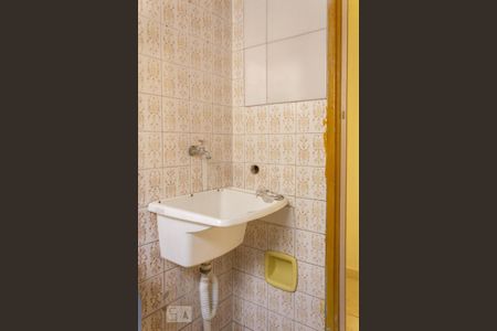 Casa à venda com 300m², 6 quartos e sem vaga Casa à venda com 300m², 6 quartos e sem vagaBanheiro Casa 2