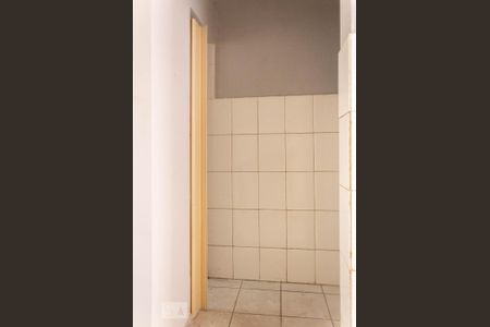 Casa à venda com 300m², 6 quartos e sem vaga Casa à venda com 300m², 6 quartos e sem vagaCozinha Casa 3