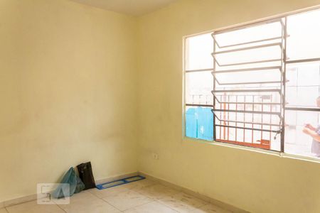 Casa à venda com 300m², 6 quartos e sem vaga Casa à venda com 300m², 6 quartos e sem vagaQuarto Casa 2