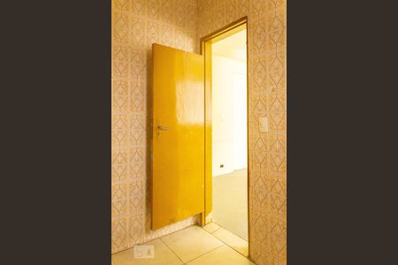 Banheiro de casa à venda com 6 quartos, 300m² em Vila Patrimonial, São Paulo