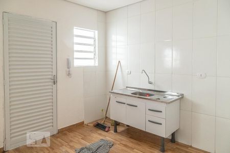 Studio de casa para alugar com 1 quarto, 37m² em Vila Marieta, São Paulo